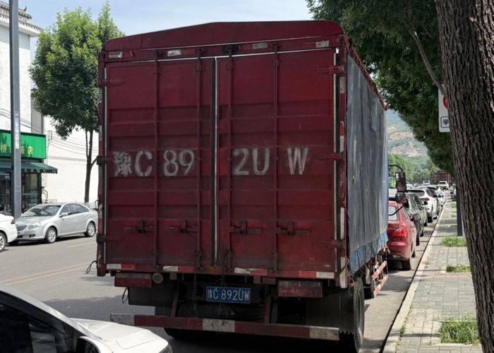 二手江淮骏铃 156马力 载货车