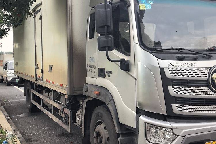 二手福田欧航 220马力 专用车