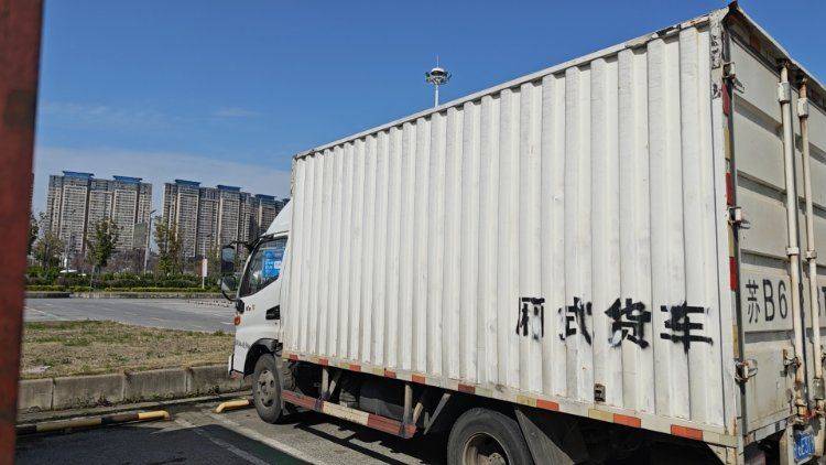 二手江淮骏铃 129马力 载货车
