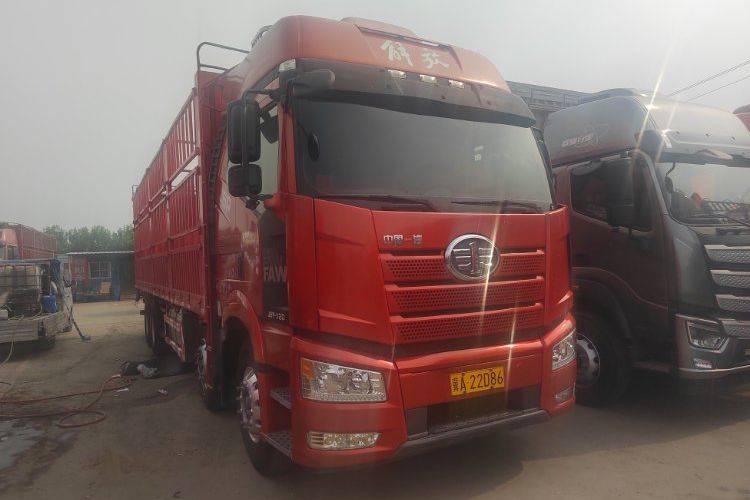 一汽解放 420马力 载货车