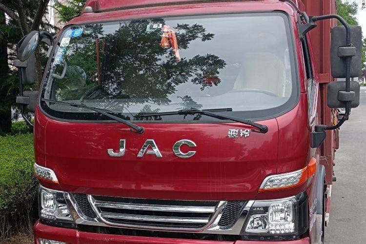 二手江淮骏铃 156马力 载货车