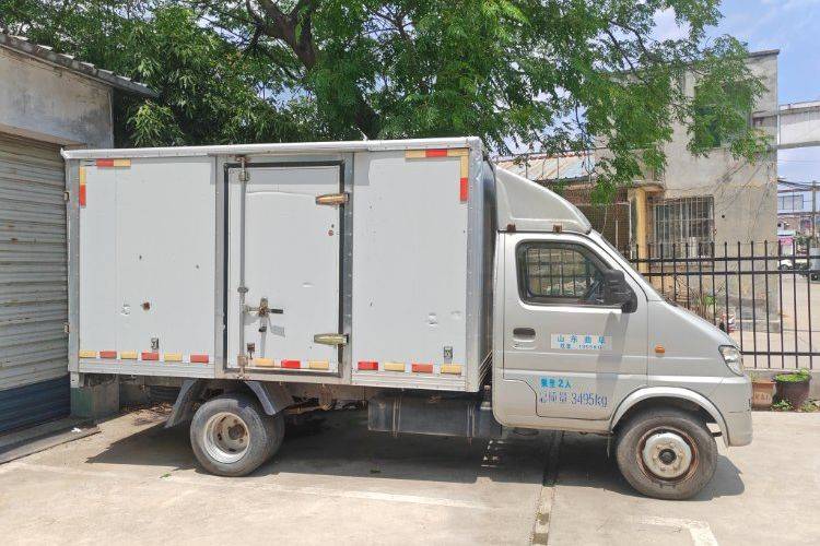 长安跨越 88马力 载货车