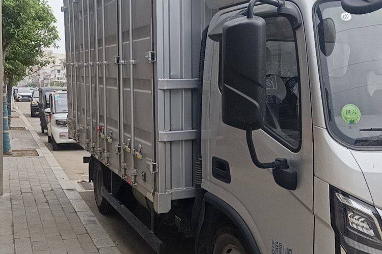 二手福田奥铃 158马力 载货车