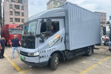 二手比亚迪T5EV 创业版 4.5T 4.03米单排纯电动厢式轻卡132kWh  二手电动卡车电动载货车图片