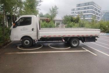 二手飞碟EF3 3.5T 3.95米单排纯电动仓栅式小卡55.7kWh  二手电动卡车电动载货车图片