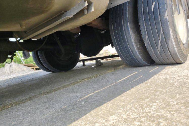 二手现代商用车 156马力 载货车