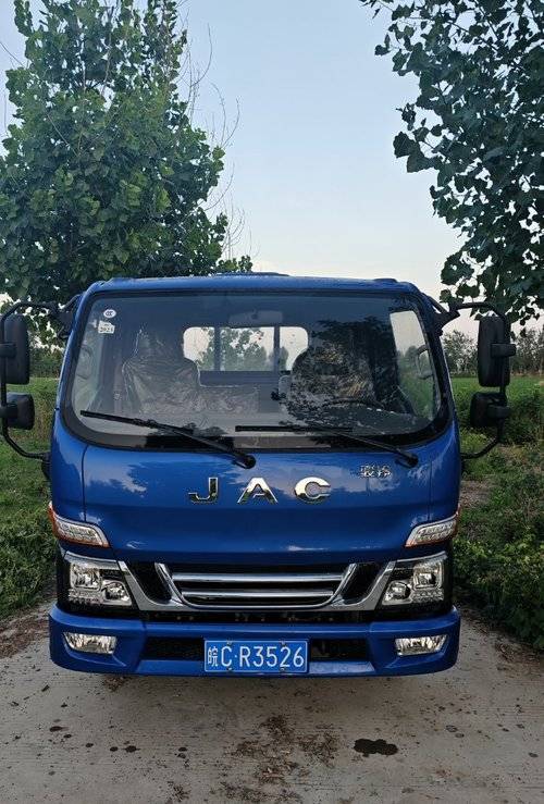 江淮骏铃 131马力 载货车