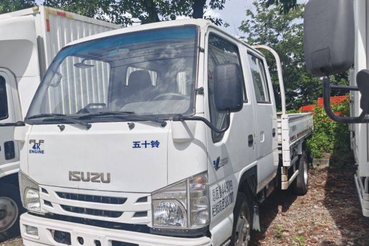 二手庆铃五十铃 120马力 载货车