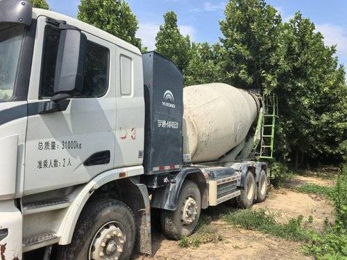 宇通重卡 0马力 搅拌车