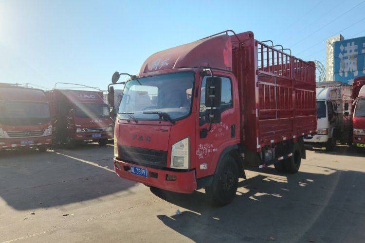 二手一汽凌河 129马力 载货车