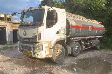 二手油罐车 湖北楚胜(楚胜牌) 东风福瑞卡底盘图片