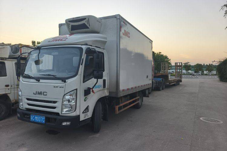 二手江铃汽车 131马力 专用车