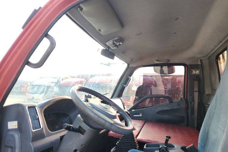 二手福田瑞沃 154马力 载货车