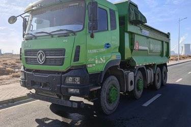 二手东风商用车 天龙KC 420马力 8X4 5.6米自卸车(国五) 前四后八 雷诺二手自卸车 黄牌图片