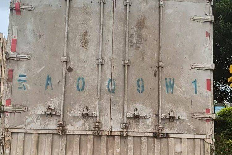 二手陕汽商用车 160马力 载货车