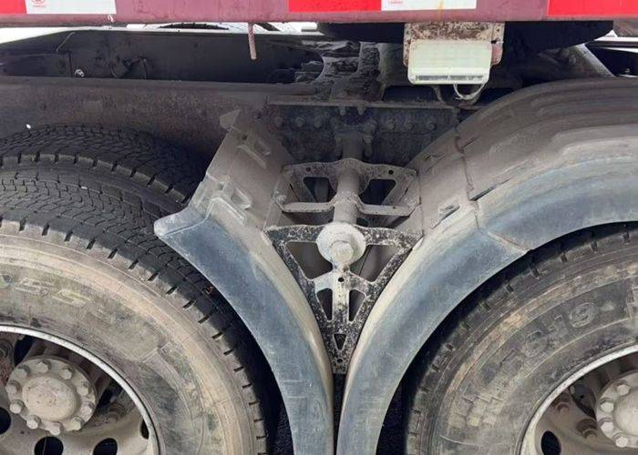 二手东风商用车 450马力 牵引车