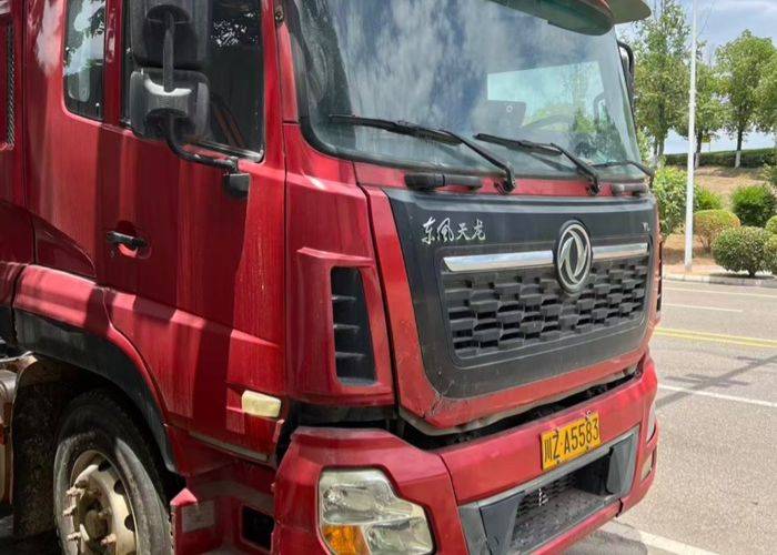 二手东风商用车 450马力 牵引车