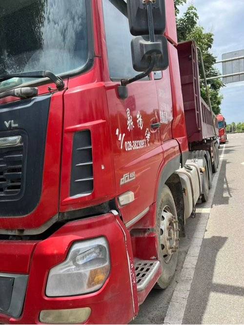 东风商用车 450马力 牵引车