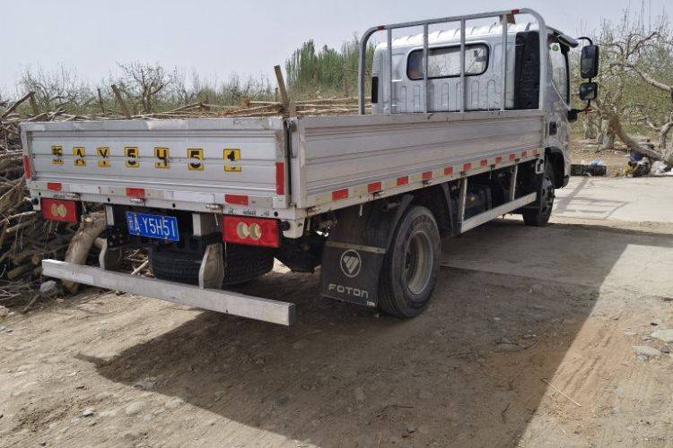 二手福田欧马可 158马力 载货车