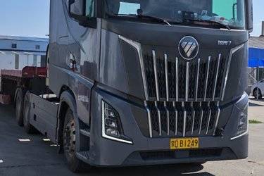 二手欧曼银河7 14.5L LNG 630马力 6X4 采埃孚12档 AMT自动档 牵引车(国六) 双驱 福田康明斯二手牵引车 黄牌图片