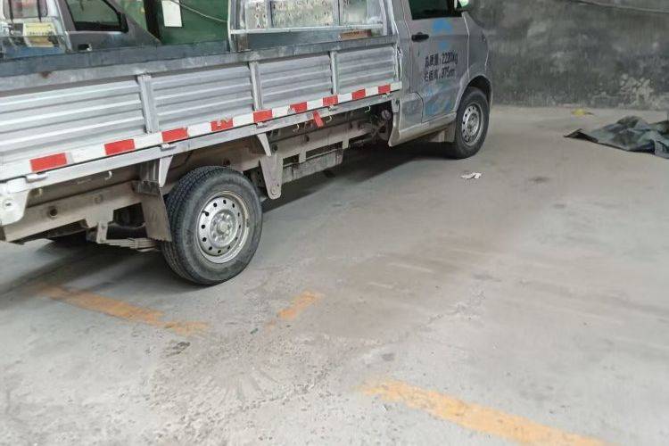 二手成功汽车 116马力 载货车