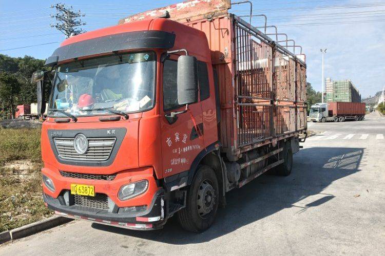 二手东风商用车 230马力 载货车