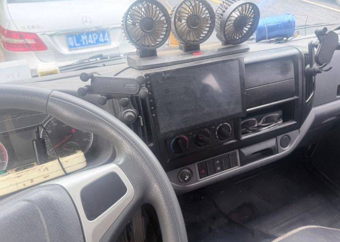 二手福田奥铃 132马力 载货车