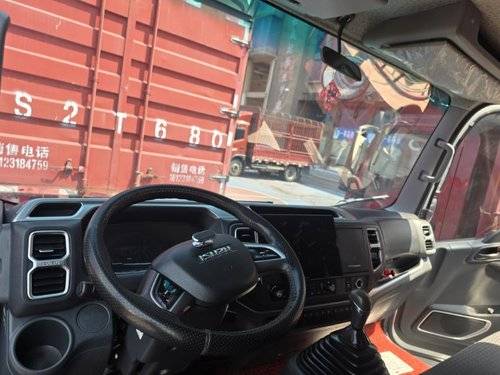 庆铃五十铃 132马力 载货车