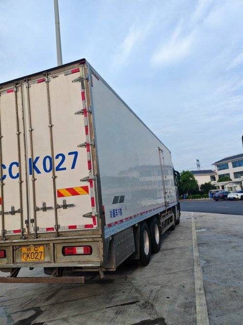 欧曼重卡(原福田欧曼) 580马力 专用车