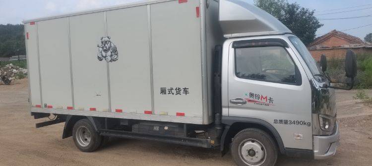 福田奥铃 144马力 载货车