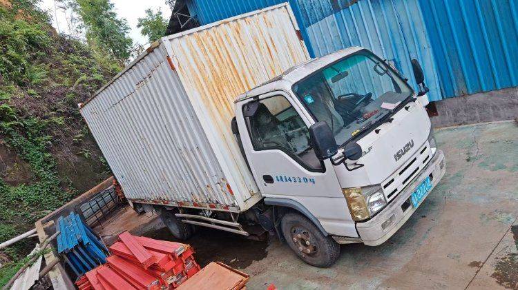 二手庆铃五十铃 98马力 载货车