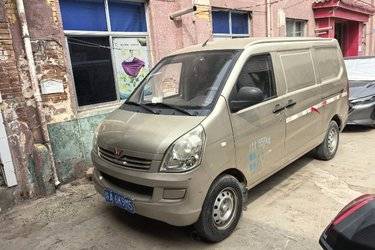 二手长安跨越 V3 2017款 5座 88马力 1.2L面包车(国五)二手封闭货车中置后驱图片