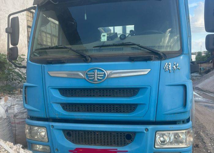 二手一汽解放轻卡 190马力 载货车