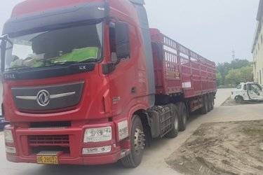 二手东风商用车 天龙旗舰KX 2018款 560马力 6X4牵引车(国五) 双驱 康明斯二手牵引车 黄牌