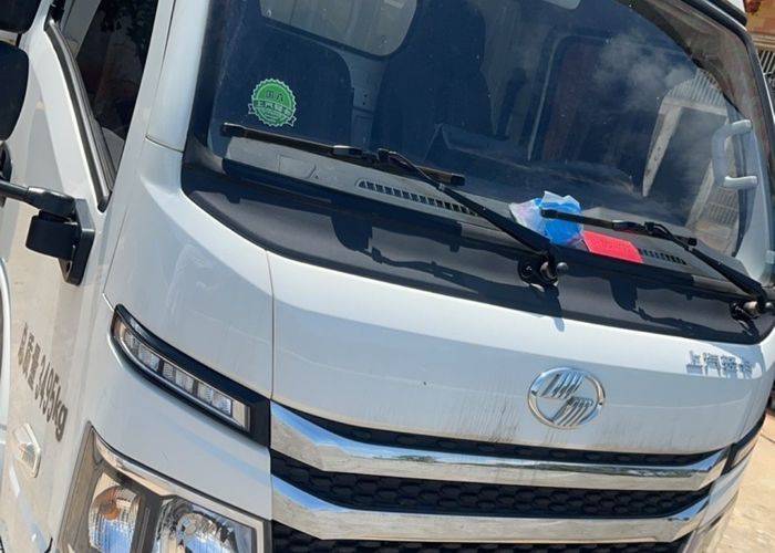 二手上汽轻卡(原上汽跃进) 133马力 载货车