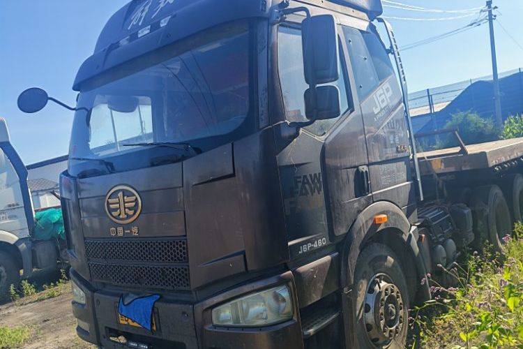 二手一汽解放 460马力 牵引车