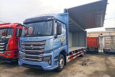 二手重汽豪沃(国六) 单桥 曼二手载货车 黄牌
