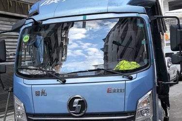 二手陕汽轻卡 德龙K3000 130马力 3.85米排半仓栅式轻卡(国六) 单桥 潍柴二手载货车 蓝牌图片