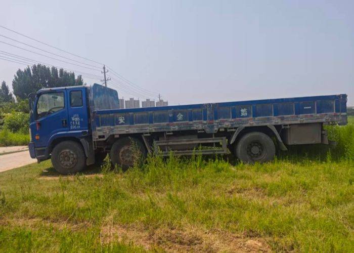 二手福田瑞沃 170马力 载货车