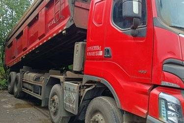 二手东风柳汽 乘龙H7 460马力 8X4 8.2米自卸车(国六) 前四后八 潍柴二手自卸车 黄牌图片