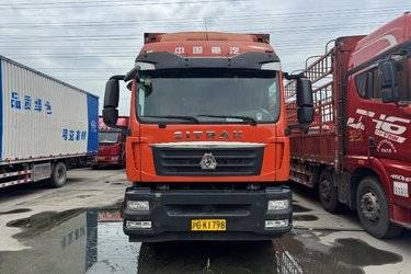 二手中国重汽 汕德卡SITRAK G5重卡 280马力 4X2 9.6米厢式载货车(国五) 单桥 曼二手载货车 黄牌图片