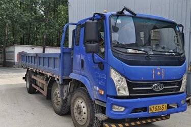 二手南骏汽车 瑞宇K68G 230马力 6X2 7.8米仓栅式运输车(国六) 前四后四 玉柴二手载货车 黄牌图片