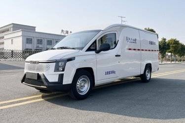 二手菱势汽车 黄金仓 雪宝 2.82米纯电动冷藏车 宁德时代53.58kWh  二手电动卡车电动冷藏车图片