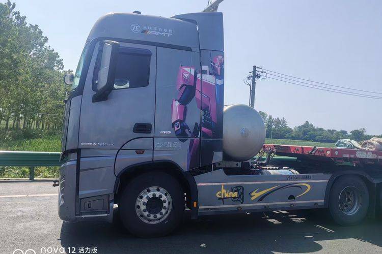 二手欧曼重卡(原福田欧曼) 580马力 牵引车