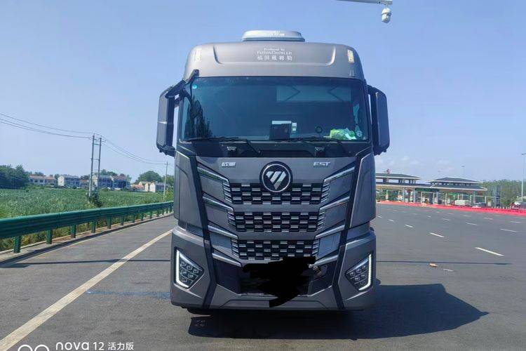 二手欧曼重卡(原福田欧曼) 580马力 牵引车