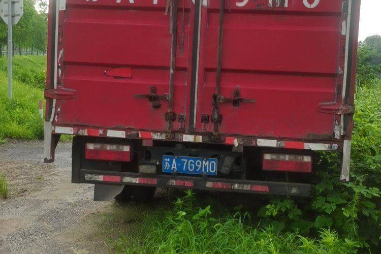二手一汽解放轻卡 120马力 载货车
