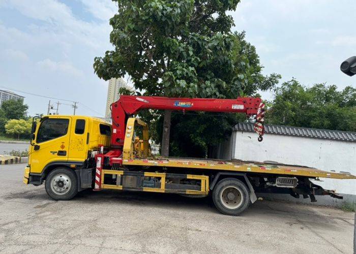 福田欧马可 190马力 专用车