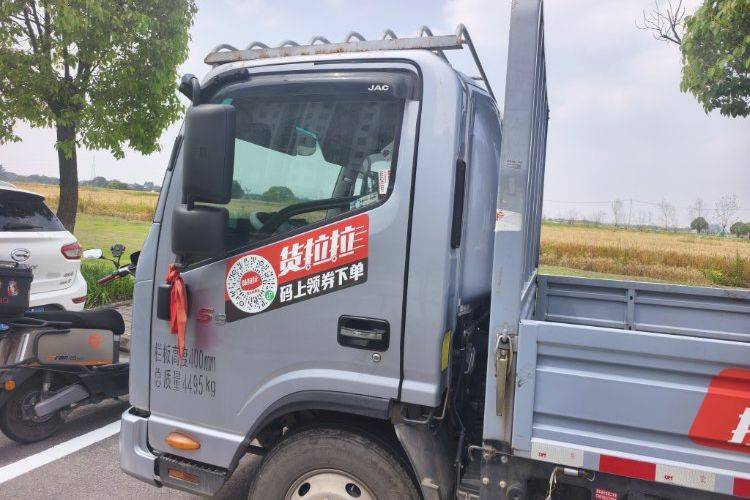 二手江淮骏铃 145马力 载货车