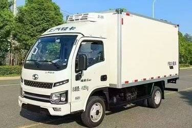 二手冷藏车 上汽轻卡(原上汽跃进) 福星S系 95 3.26 4X2图片