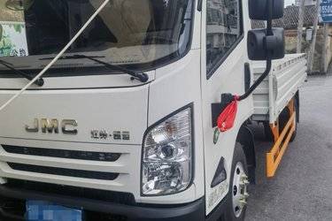 二手江铃汽车凯运+ 窄体 2.5L柴油 136马力 万里扬5档 液刹 4.2米单排栏板轻卡(国六) 单桥 江铃二手载货车 蓝牌图片